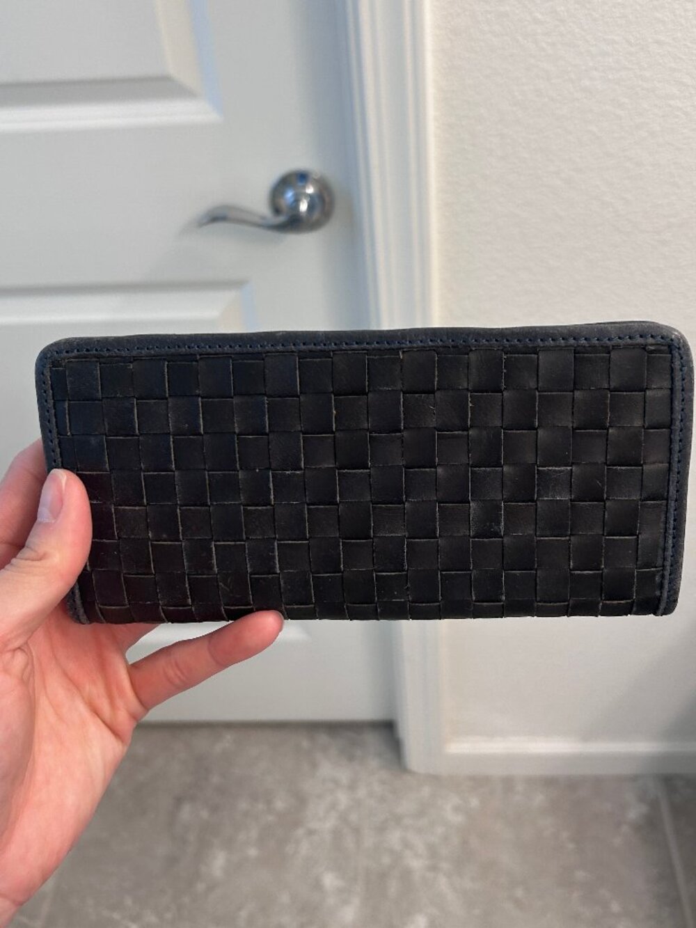 Brand New 100% Leather Handmade Checkered Pattern Purse/Wallet Dark Navy